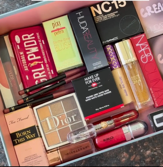 LUXURY MYSTERY BOX ( ANY 8 LUXURY MAKEUP PRODUCTS YOU WILL GET )